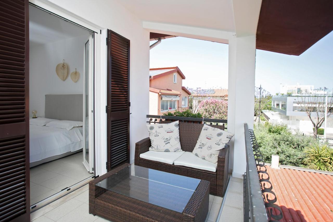Villa Elisabetta Apartments พูลา ภายนอก รูปภาพ
